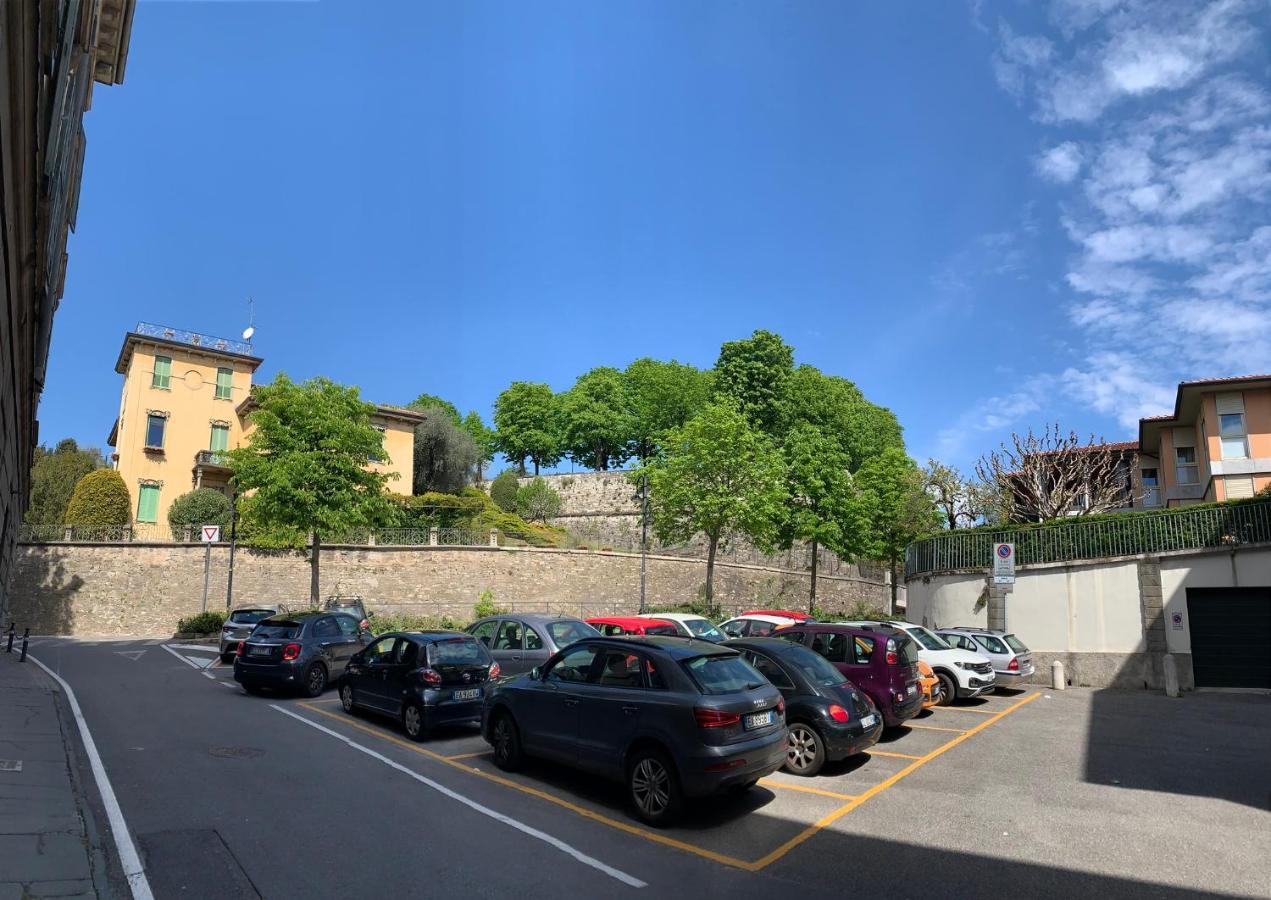 Houseberg Lägenhet Bergamo Exteriör bild